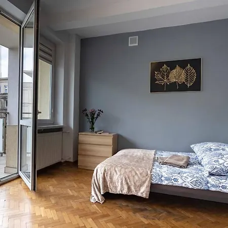 Krucza 17, Centrum Apartament *